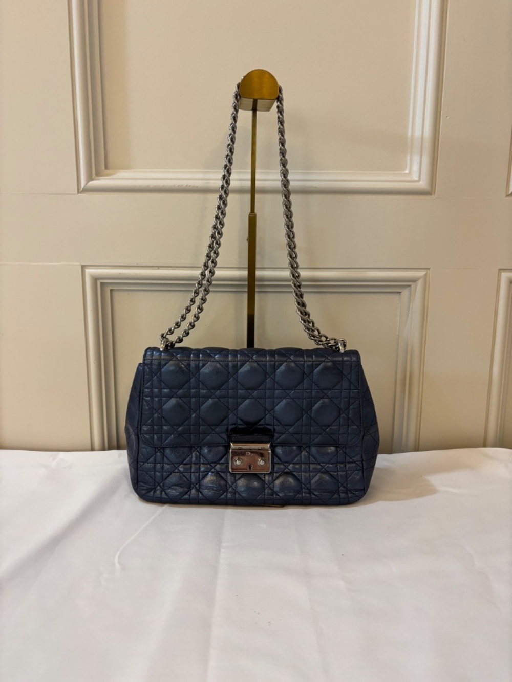 Christian Dior Miss Dior in Metallic Blue Pre-Owned - Picture 4 of 15